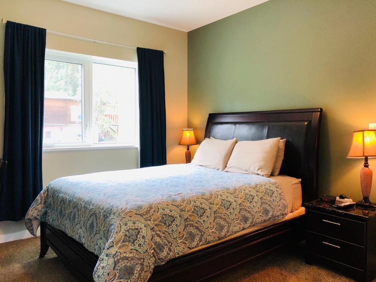 Downtown Whitehorse Deluxe 2 Bedroom Condo Esterno foto